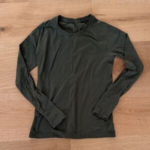 Athleta Women’s Long Sleeve Crew Top in Dark Olive Green